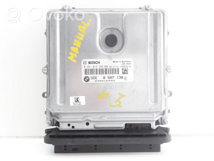 BMW 3 E90 E91 Kit centralina motore ECU e serratura 8507138