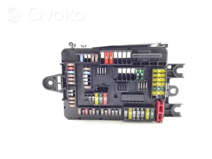 BMW 1 F20 F21 Fuse module 9337881