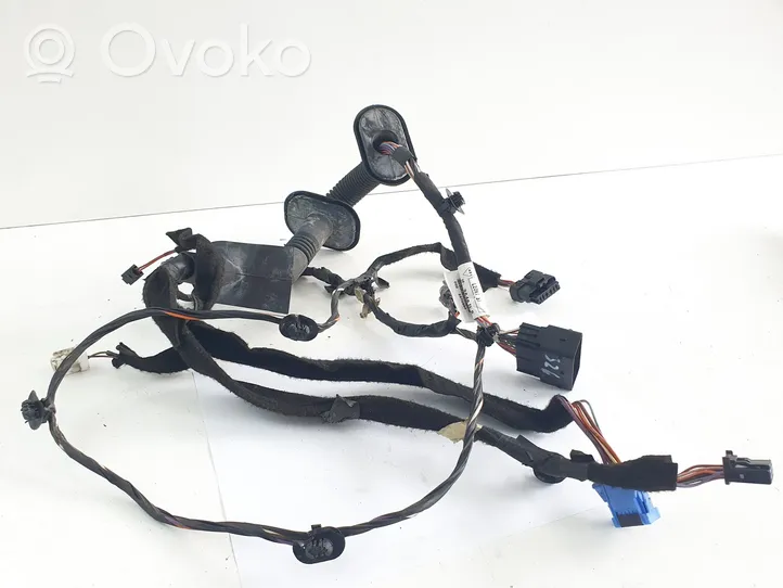 Opel Movano B Front door wiring loom 241257580R