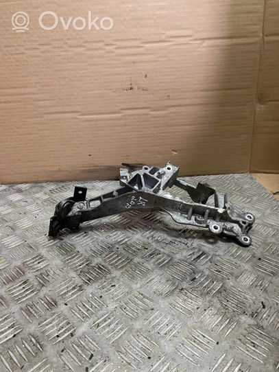 Jaguar E-Pace Support, suspension du moteur G4D3SL456DC