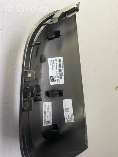 BMW 4 G22 G23 G24 G26 Element lusterka bocznego drzwi przednich 22413013