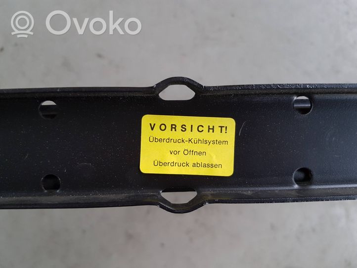 Opel Omega A Jäähdyttimen lauhdutin 1084786