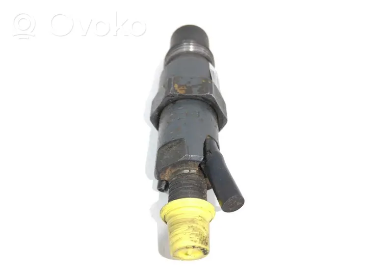 Nissan Patrol Y60 Injecteur de carburant LC067025010