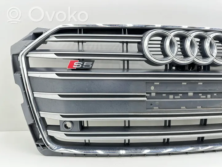 Audi A5 Maskownica / Grill / Atrapa górna chłodnicy 8W6853651AT