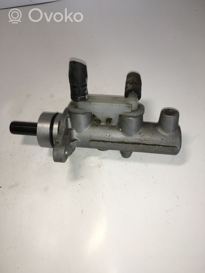 Lexus RX 300 Główny cylinder hamulca 13231140200