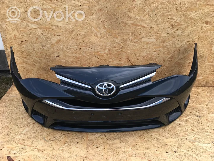 Toyota Avensis T270 Paraurti anteriore 5311105090