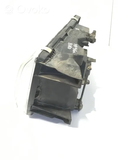 Mitsubishi Pajero Lampa przednia 11037746