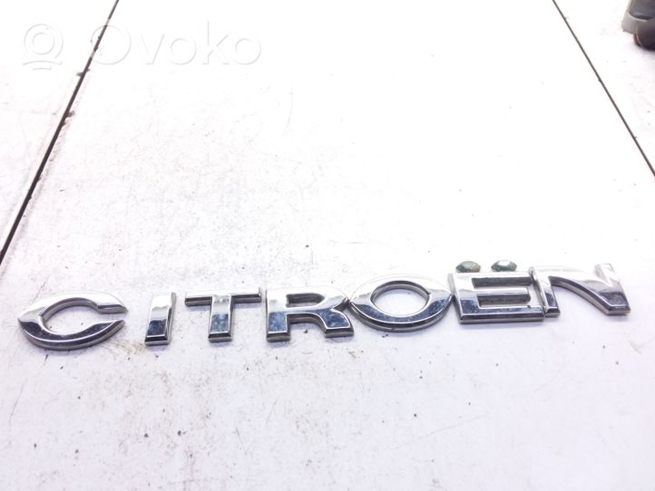 Citroen C8 Logo, emblème de fabricant 