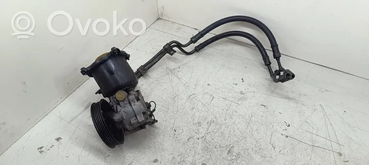 Volkswagen PASSAT B6 Power steering pump 8-01040