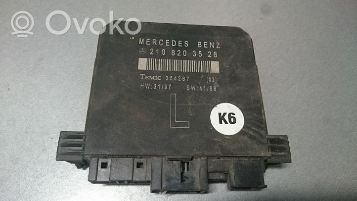 Mercedes-Benz E W210 Oven ohjainlaite/moduuli 2108203526