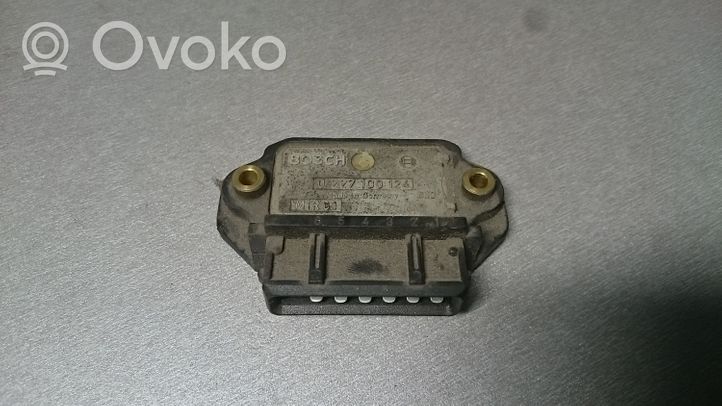 Volkswagen Golf IV Ignition amplifier control unit 0227100124