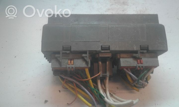 Peugeot 806 Sulakemoduuli 5970109547