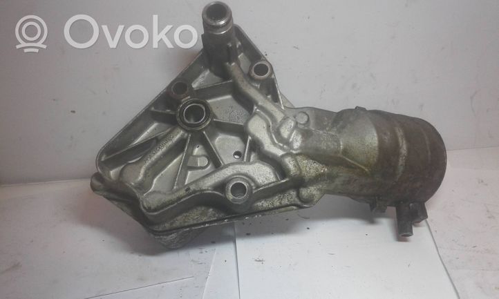 Opel Vectra C Oil filter mounting bracket 5989070231