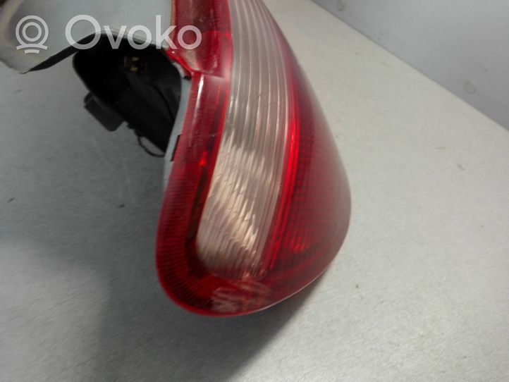 Toyota Yaris Lampa tylna 5308701