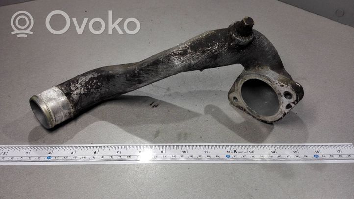 Nissan Patrol Y61 Tuyau de liquide de refroidissement moteur 