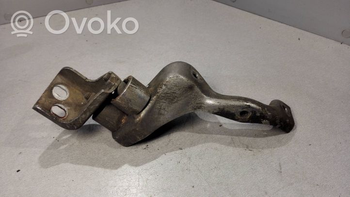 BMW 7 E38 Engine mounting bracket 