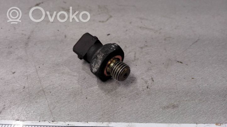 BMW 3 E46 Eļļas spiediena sensors 17105092