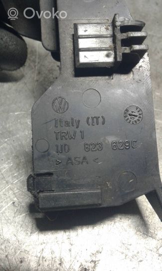 Volkswagen Golf IV Other engine part 1J0823629C