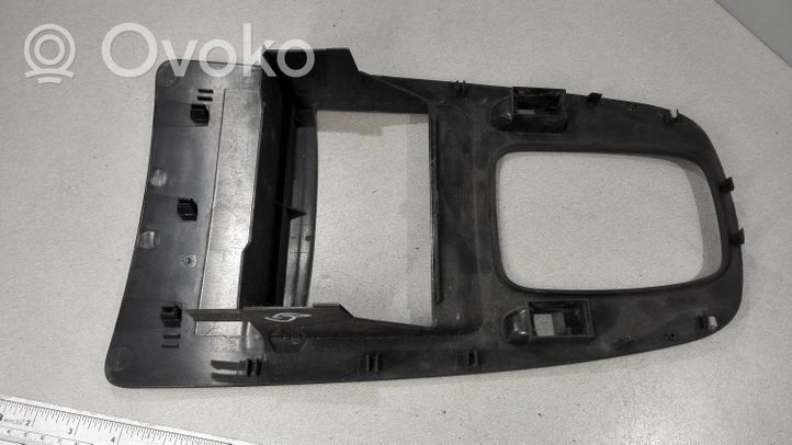 Volkswagen Sharan Rivestimento in plastica cornice della leva del cambio 7M3863289