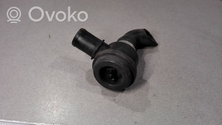 Volkswagen PASSAT B5 Valve 034145710A