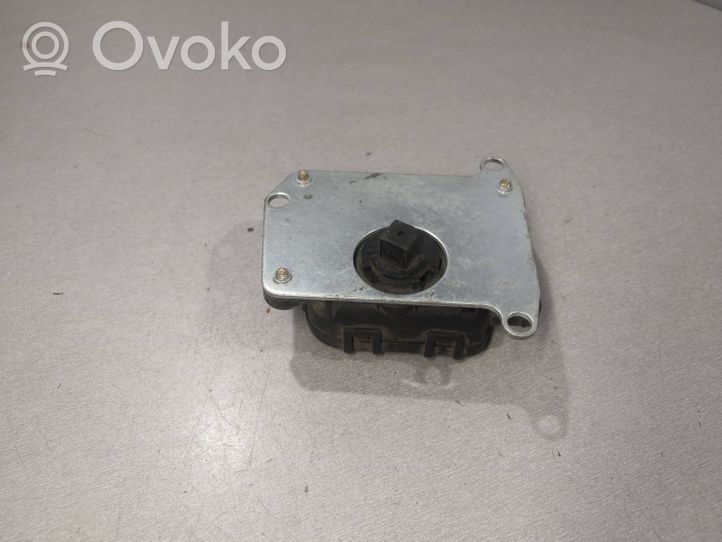 Subaru Forester SF Tuloilmaventtiilin käyttömoottori 0132801113