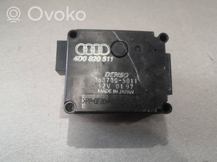 Audi A8 S8 D2 4D Oro sklendės varikliukas 4D0820511