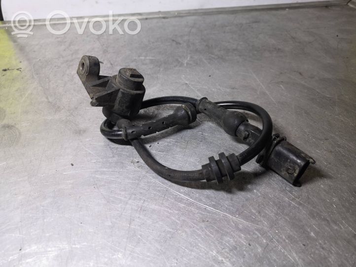 Opel Corsa C Czujnik prędkości obrotowej koła ABS 09115064