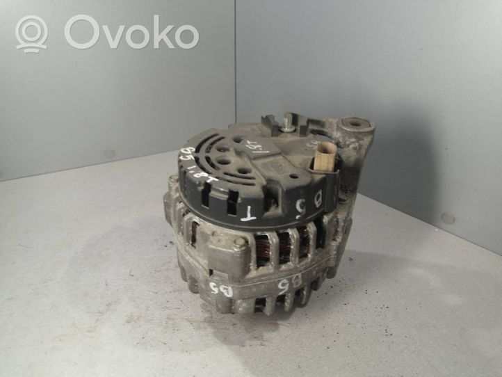 Volkswagen PASSAT B5 Alternator 06B903016D