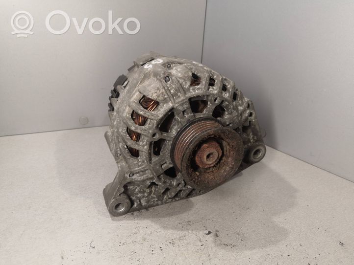 Volkswagen PASSAT B5 Alternator 06B903016D