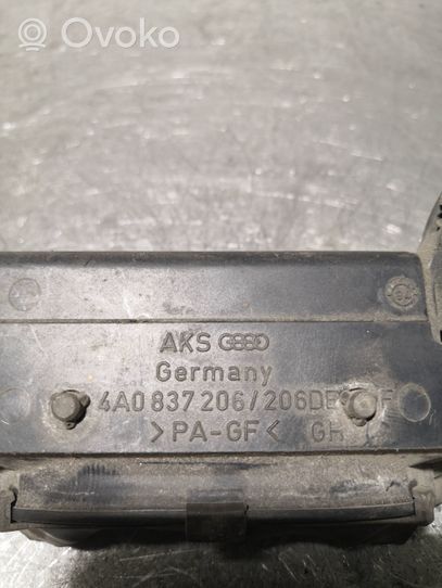 Audi A4 S4 B5 8D Maniglia esterna per portiera anteriore 4A0837206