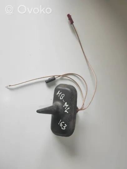 Mercedes-Benz ML W163 Antena (GPS antena) A1638201575