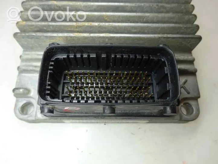 Daewoo Kalos Calculateur moteur ECU 96417550