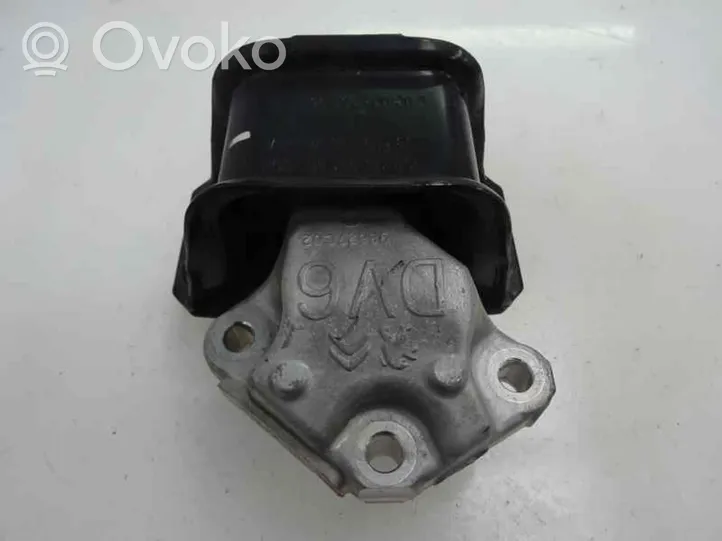 Citroen Berlingo Engine mount bracket 