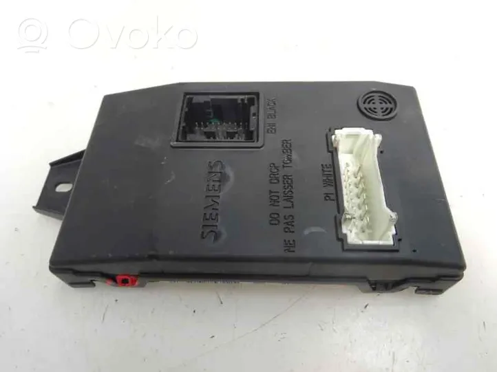 Dacia Sandero Module de fusibles 8200296328B