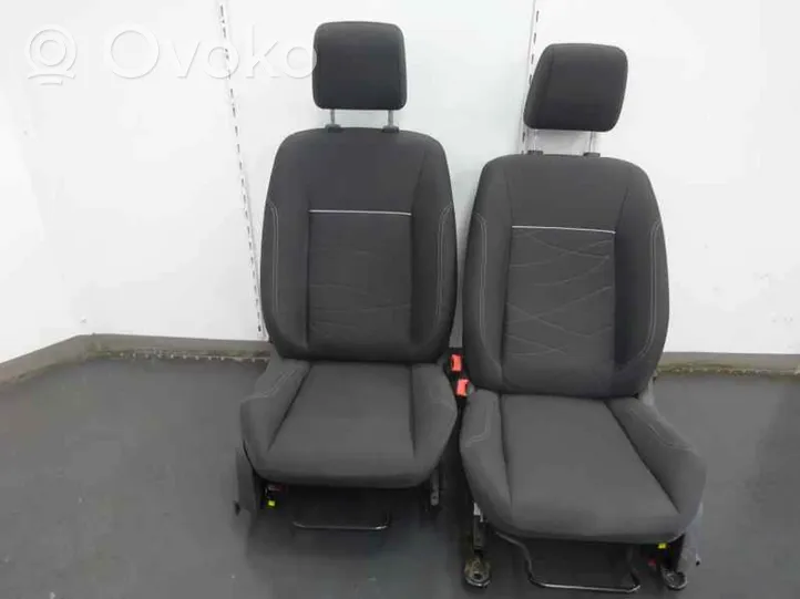 Dacia Sandero Комплект сидений 