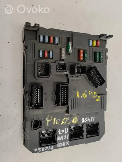 Citroen Xsara Picasso Module de fusibles 9657999780