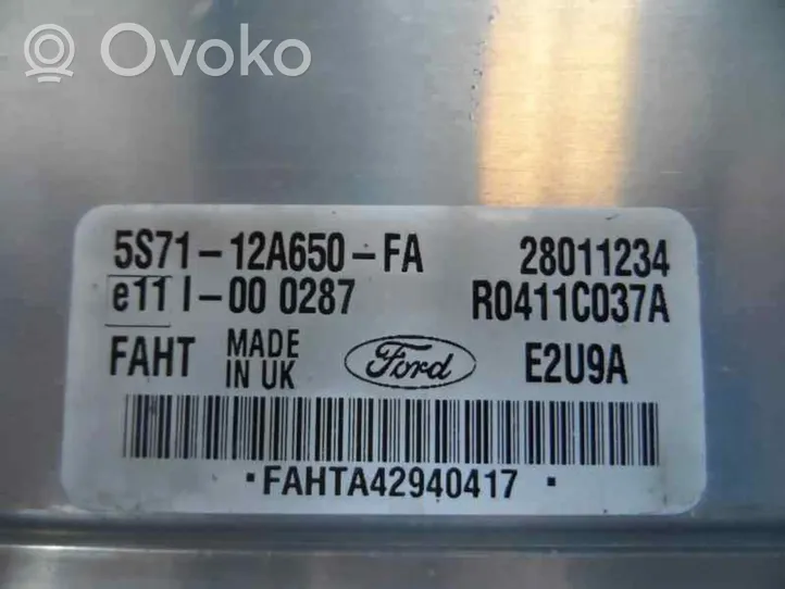 Ford Mondeo Mk III Calculateur moteur ECU 5S71-12A650-FA