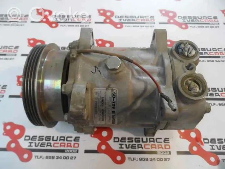 Renault Clio I Air conditioning (A/C) compressor (pump) SD-709