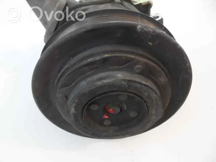 Toyota RAV 4 (XA20) Compressore aria condizionata (A/C) (pompa) 447220-3952