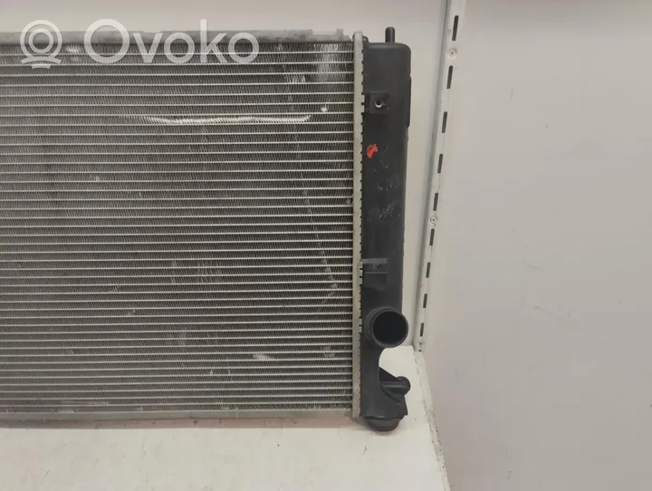 Toyota Corolla Verso AR10 Radiateur de refroidissement 