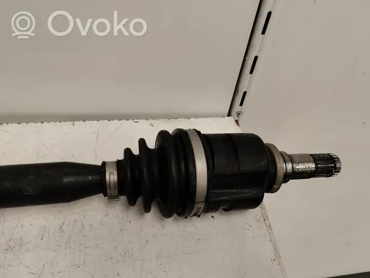 Toyota Verso Front driveshaft 