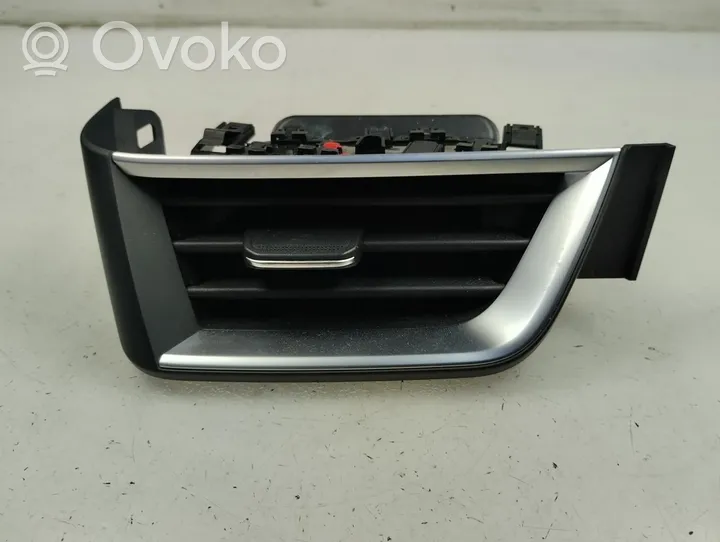 Renault Clio V Dash center air vent grill 