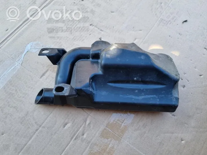 Mazda 3 III Risuonatore di aspirazione PE0113195