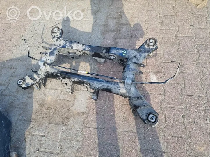 BMW 4 F32 F33 Belka osi tylnej 6863151