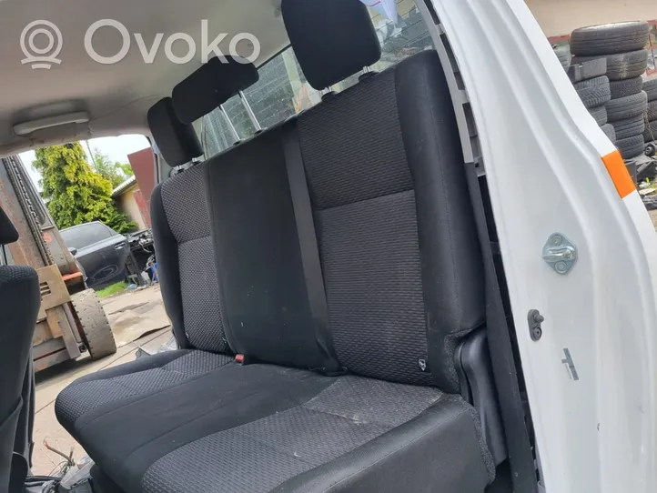 Toyota Hilux (AN120, AN130) Kit siège 