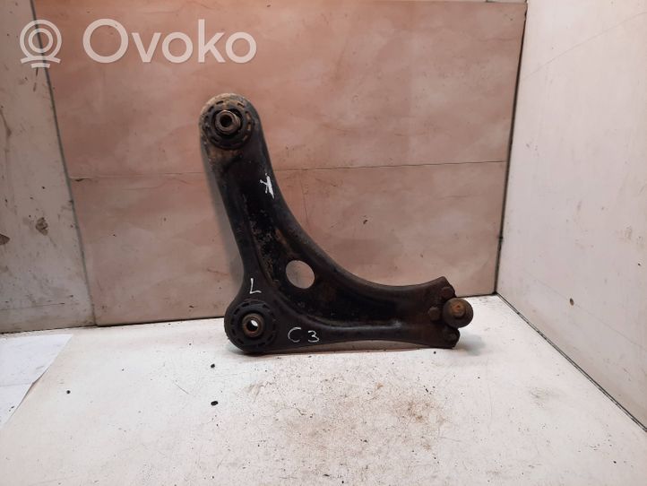 Citroen C3 Front lower control arm/wishbone 