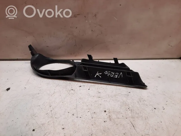 Toyota Corolla Verso E121 Grille inférieure de pare-chocs avant 52128