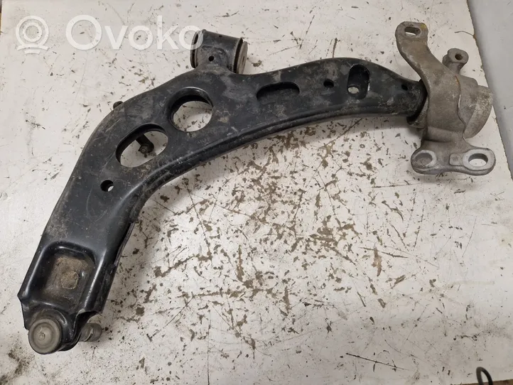 BMW 1 F40 Fourchette, bras de suspension inférieur avant 6879844