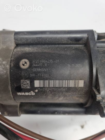 BMW 7 F01 F02 F03 F04 Compresor/bomba de la suspensión neumática 6864215