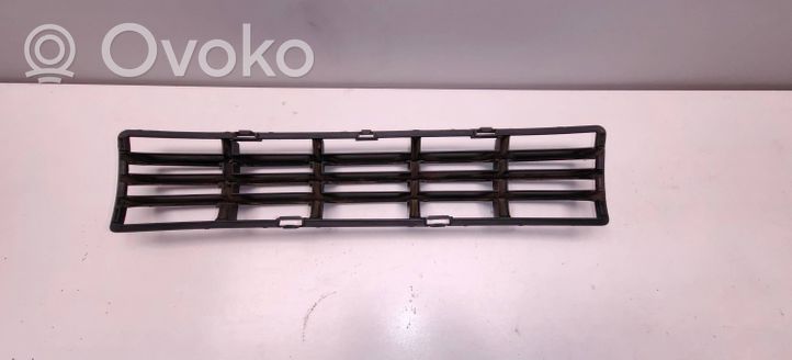 Volvo V50 Grille inférieure de pare-chocs avant 30657006